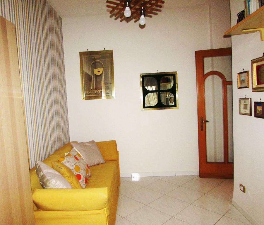 Dimora Ninì Villa Napoli Esterno foto