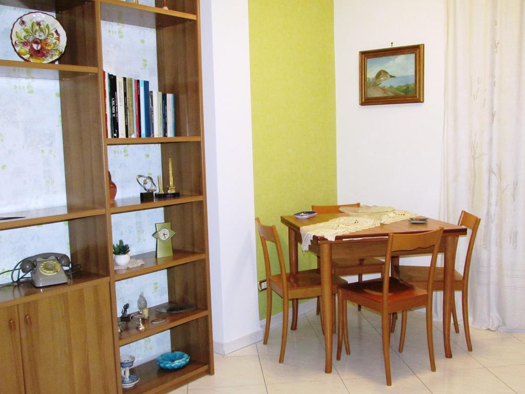 Dimora Ninì Villa Napoli Esterno foto